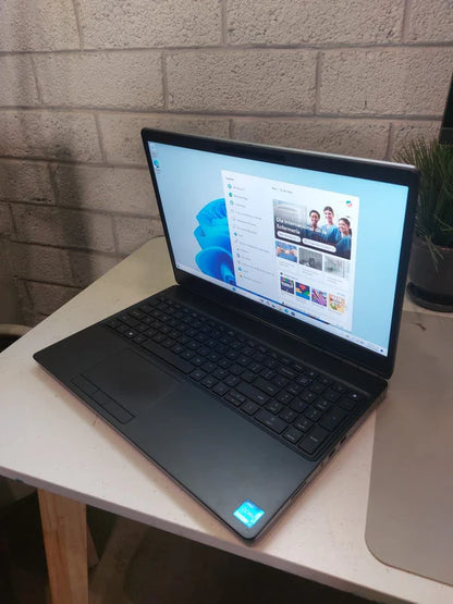 Laptop Workstation DELL Precision 7550